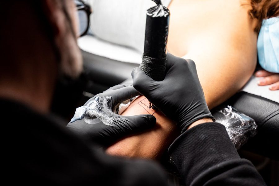 Hoe oud moet je zijn voor een tattoo